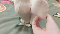 晓森 刚成年的晓森妹妹的捆绑股绳震动游戏上集（tk初体验）