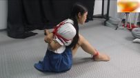 魅影空间  JK美少女心跳扑克……让美女爱上紧缚的游戏