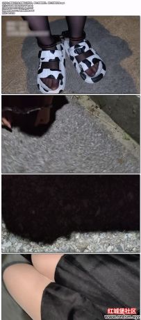 娜绳工作室 穿着牛仔热裤，腿上穿着黑丝，脚上带着玫瑰