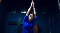 《春雷行动》下集 刘涛被女特务吊缚鞭打坐老虎凳灌辣椒水野外刑场就义