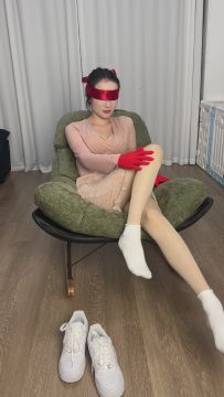 【眼眸出品】第八十三部《OL男友抚摸调教+TK》