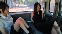 【鑫鑫工作室】新模特瑶瑶被逮捕后，因涉嫌在咖啡厅给客人下药导致其死亡而被审问。她