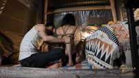 【半岛束艺台】【幼狮】YT3235 河边公园惊现一×女