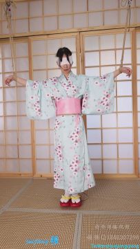 【倔强】小羊和服tk 真的是太怕痒了 无论是身体还是jiojio···