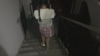 【臭脚妹妹】【户外露出-羞耻心PLAY】【情趣内衣、肉丝、白丝、镣铐、捆绑、地库、楼