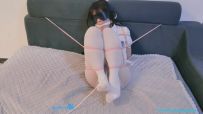 【倔强】伊伊开腿紧缚震