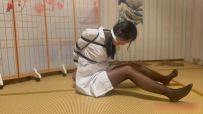 【悦感日记】小美直臂并肘紧缚|体验木马刑具|踮脚玉足|布条麻绳勒嘴