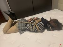 把妹子捆好后直接离开，看她能不能自己解开，结果……