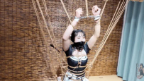 【美曦s】《居家的伪娘女仆》只配捆绑起来玩弄最后放置狗笼关押！