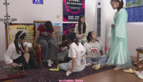 【束心工作室】几个大学生玩密室逃脱绑架游戏，捆绑，椅子铐，布袋游戏，第三集