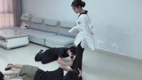【梦川】【跆拳道·铁脚的考验】【上 】雯雯 木棍抽打 挠脚tk 皮鞭
