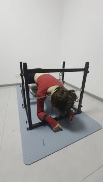 【束人映像】 一天内第二场极限挑战 K9禁锢 + 电击 + 震动B高频强高 + sp + 耳光伺候